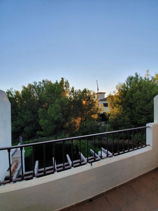 Adosado Los Olivos, Sierra Cortina ฟีเนสตรัต ภายนอก รูปภาพ